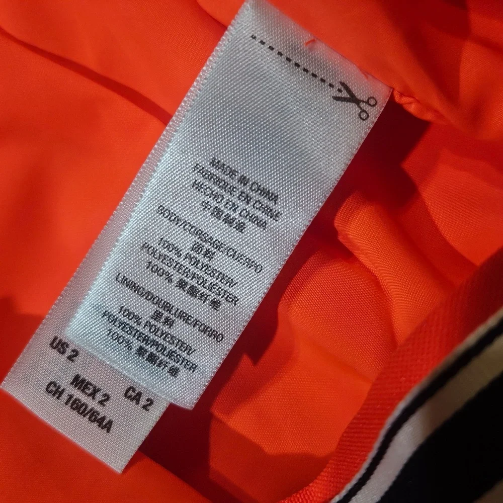Juicy Couture Shorts Womens 2 Orange Chino Flat Front Zip‎ Lined Pockets Summer